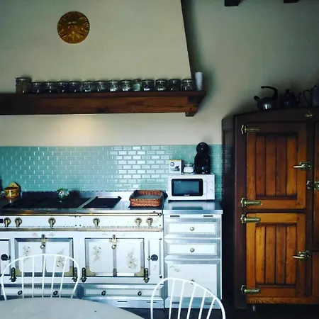 La Cabanya De B&B 3*